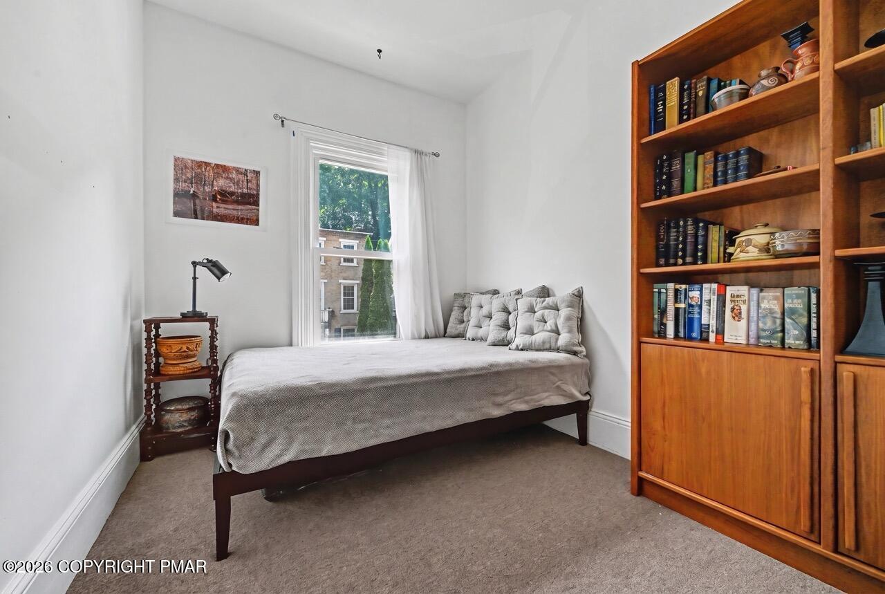 54 W Broadway Property Photo 45