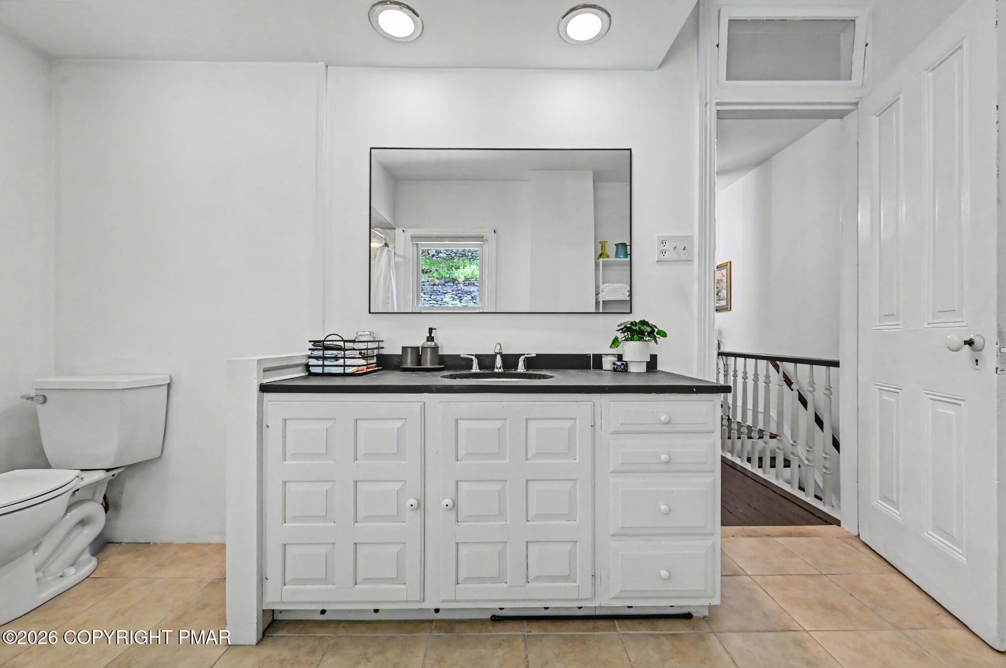 54 W Broadway Property Photo 55