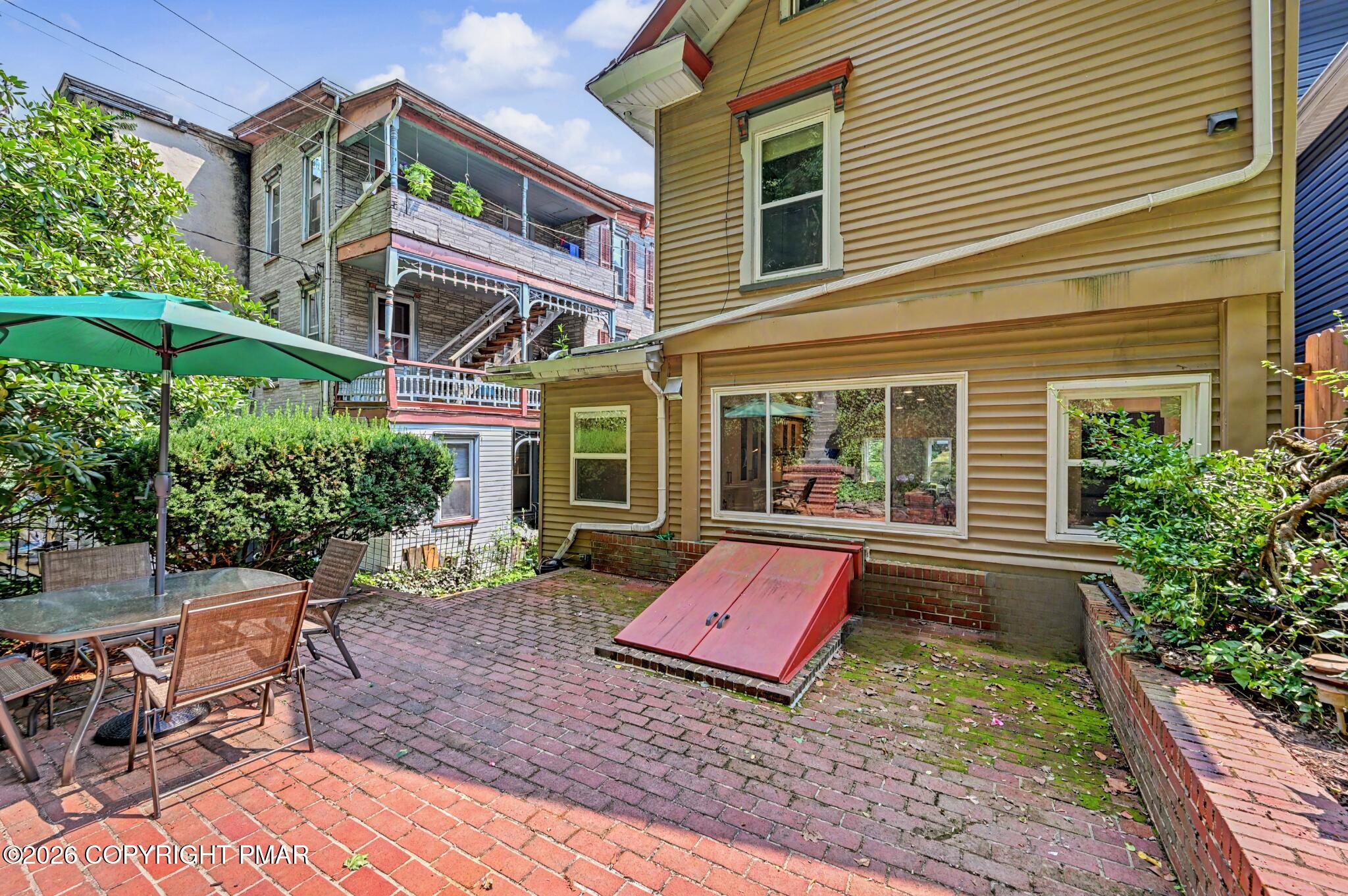 54 W Broadway Property Photo 73