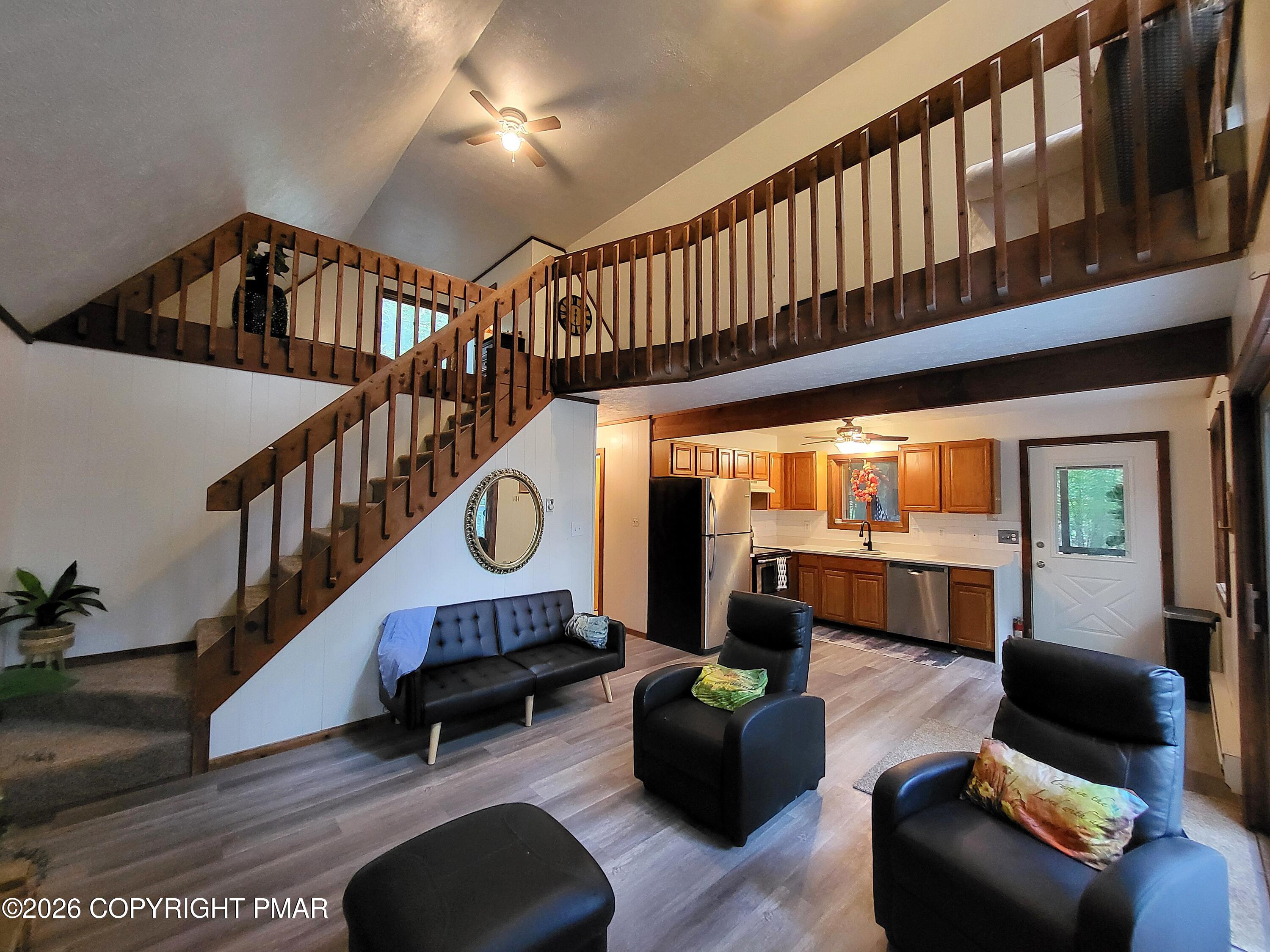 193 Bellingham Drive Property Photo 15