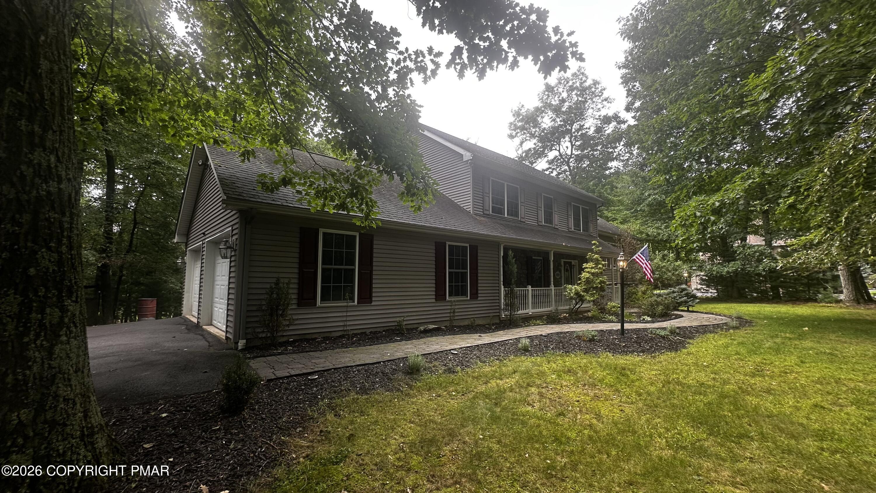 6164 Starlight Court Property Photo 3