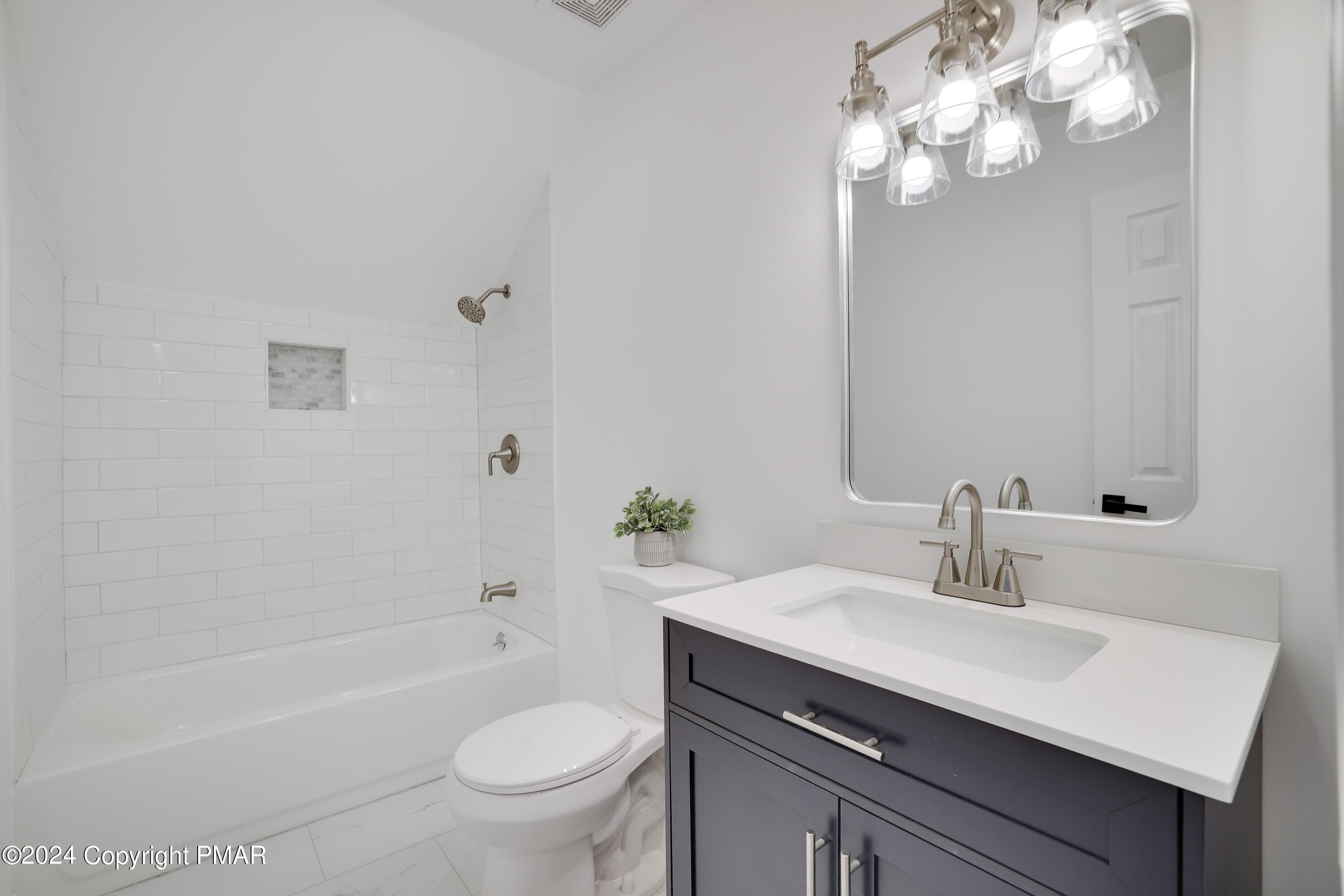 6339 Decker Road Property Photo 18