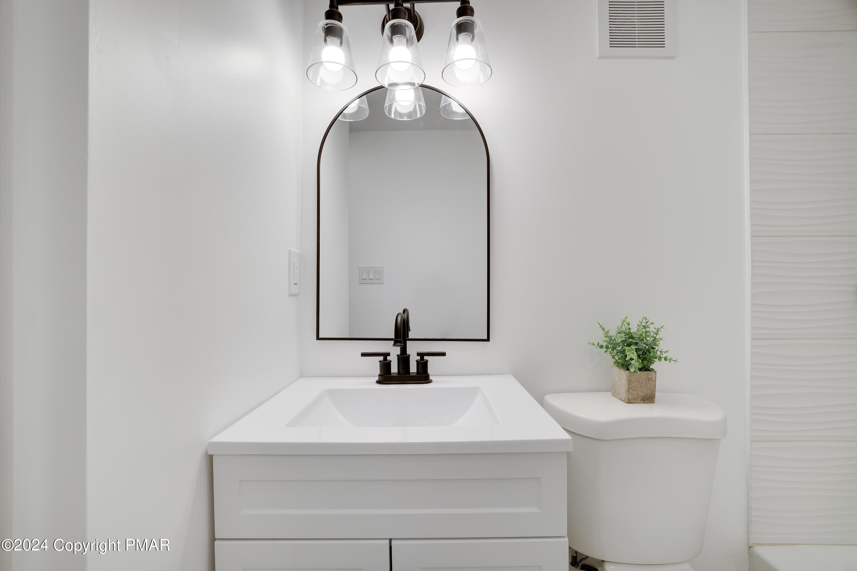 6339 Decker Road Property Photo 24