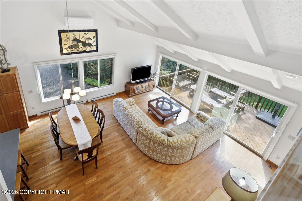 6262 Lakeview Drive Property Photo 4