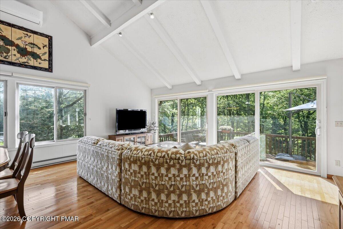 6262 Lakeview Drive Property Photo 10