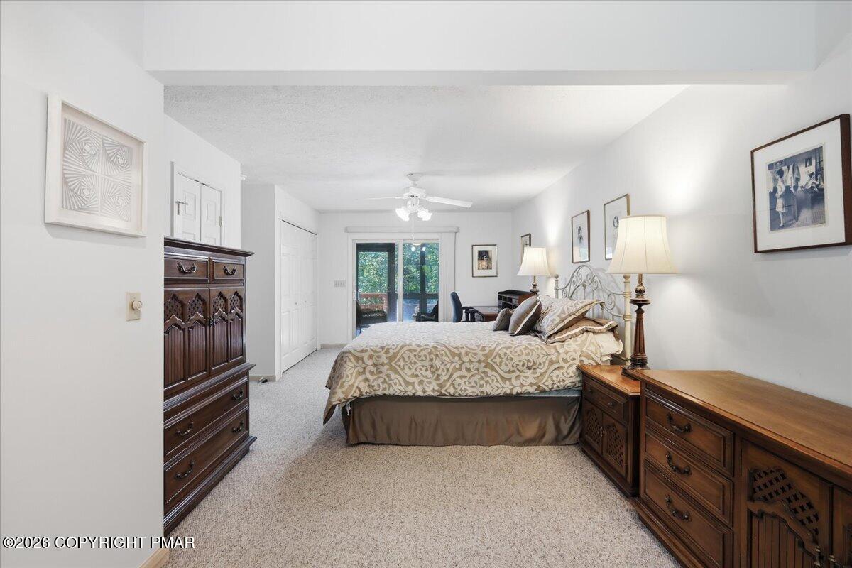 6262 Lakeview Drive Property Photo 20