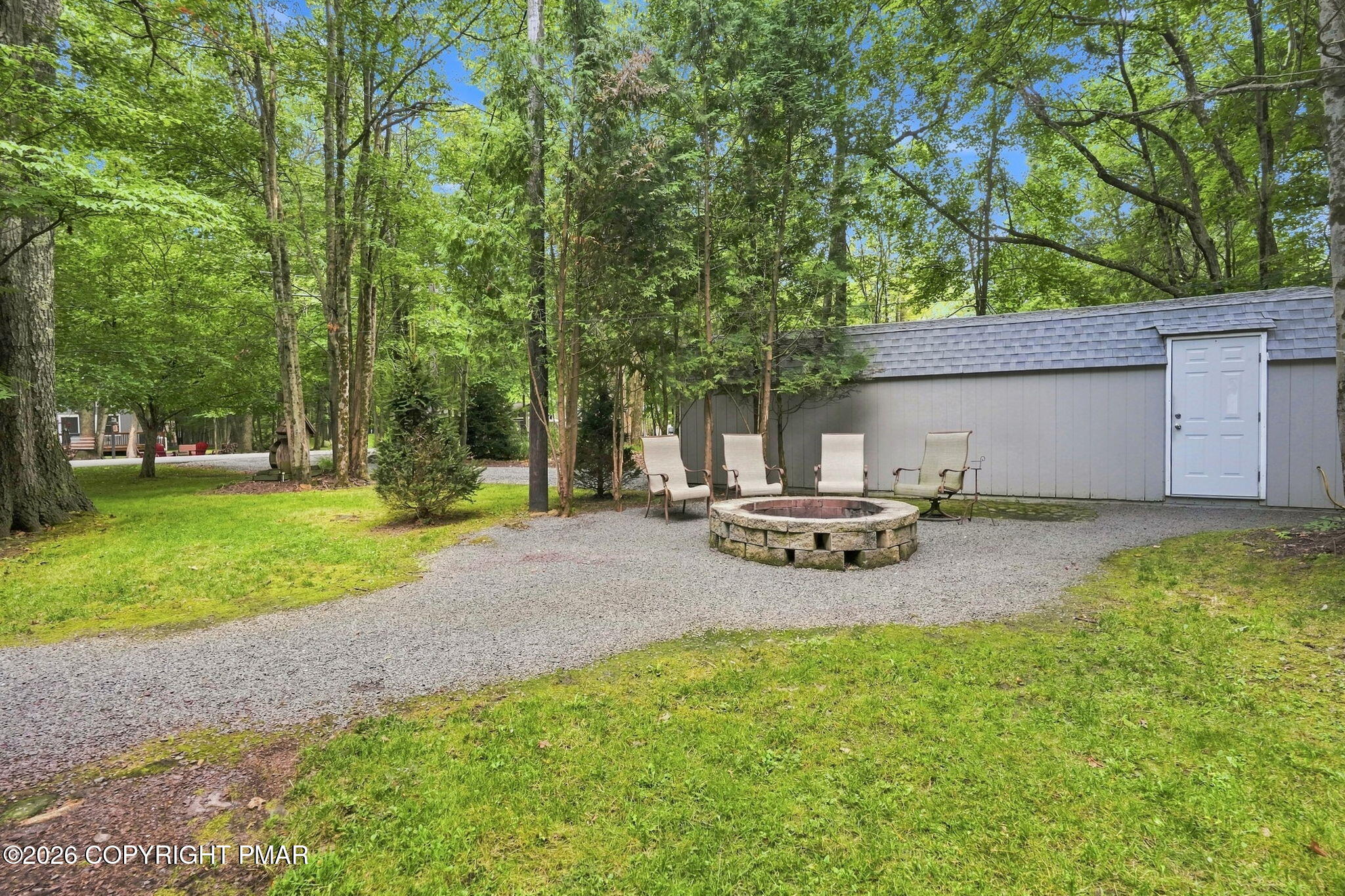 101 Keats Lane Property Photo 45
