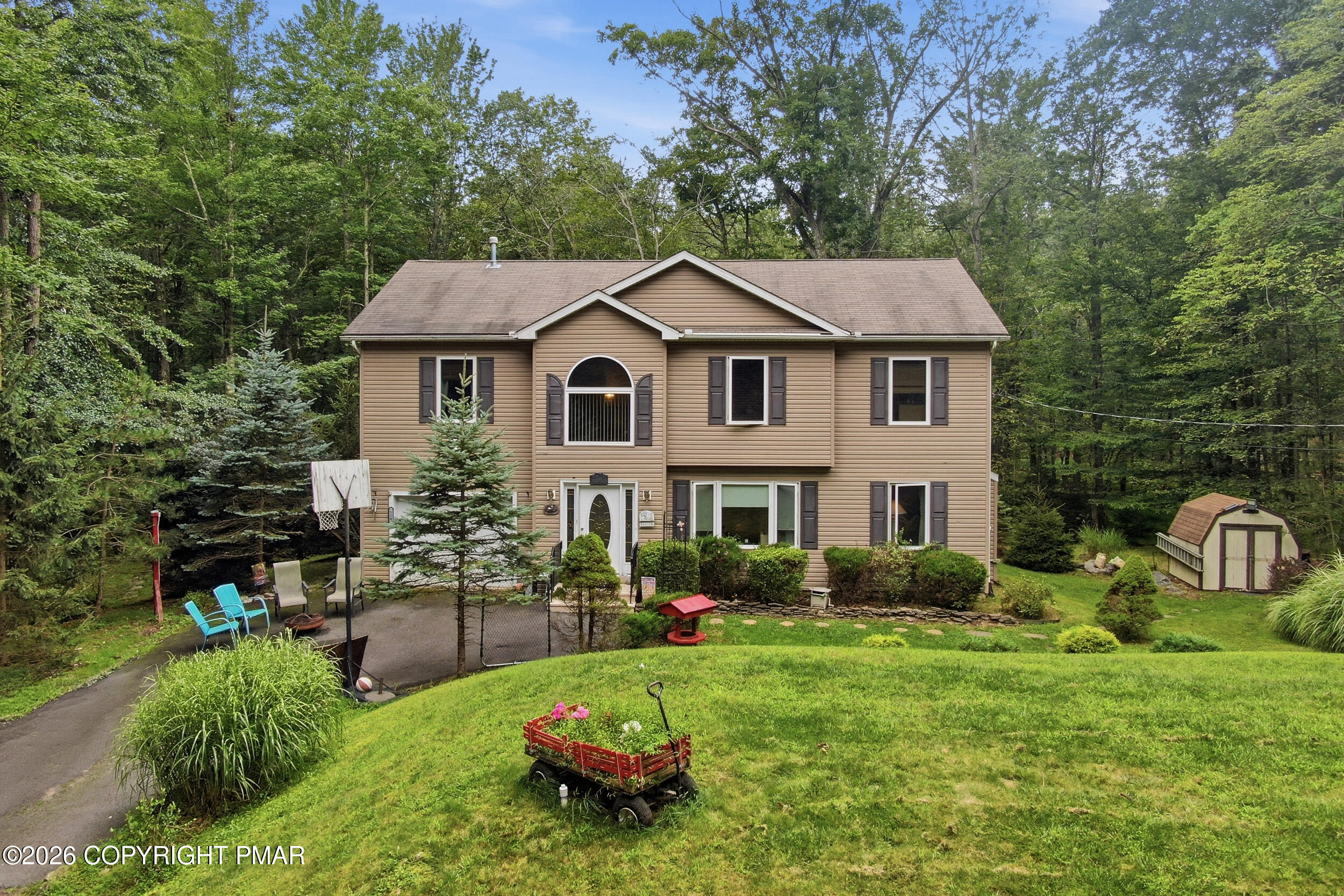 110 Aaron Drive Property Photo 1