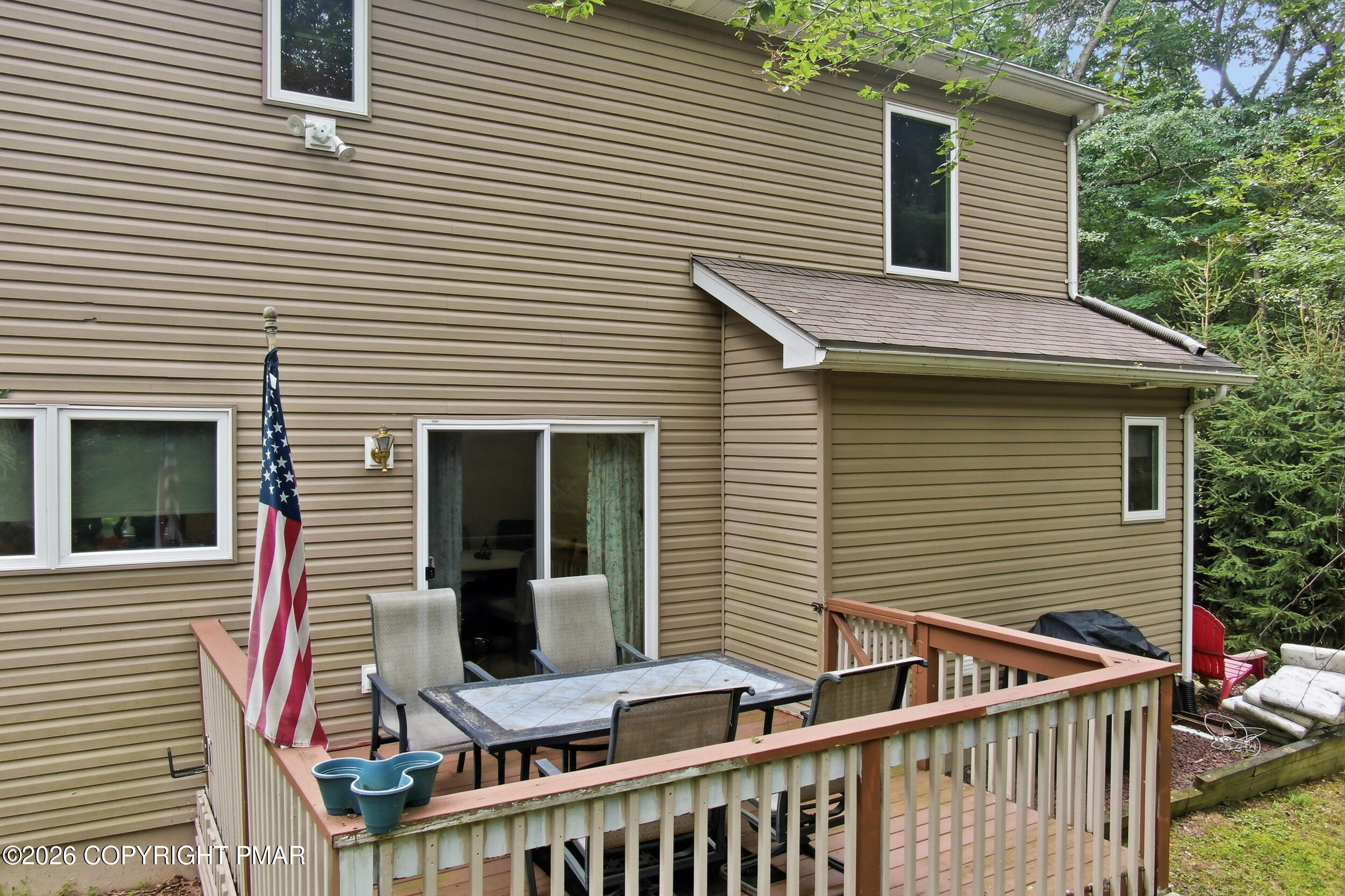 110 Aaron Drive Property Photo 32