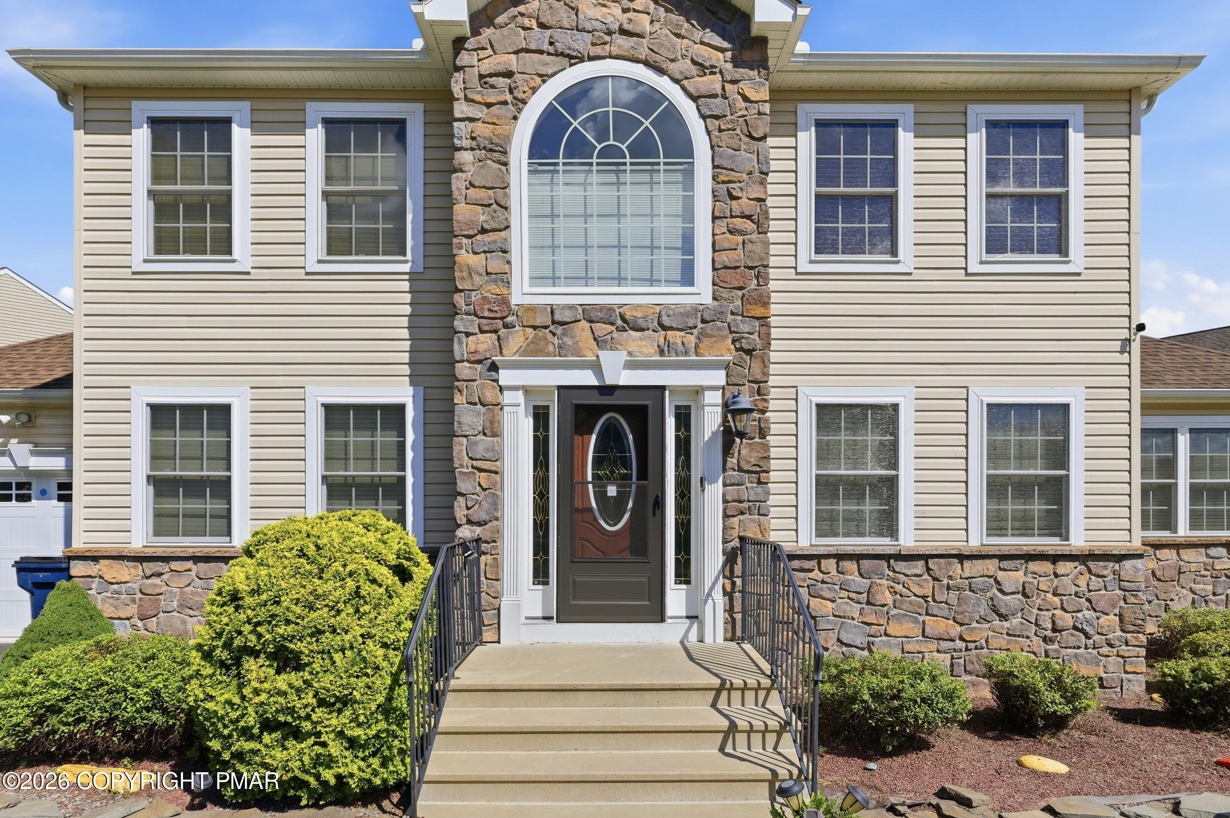 146 American Way Property Photo 3