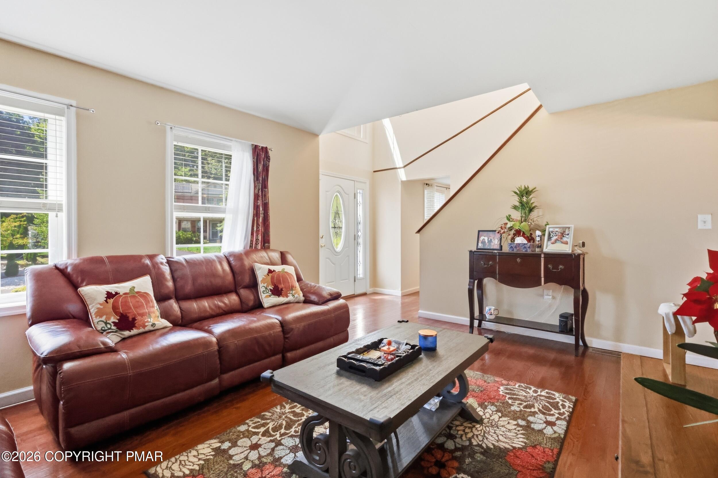 146 American Way Property Photo 6