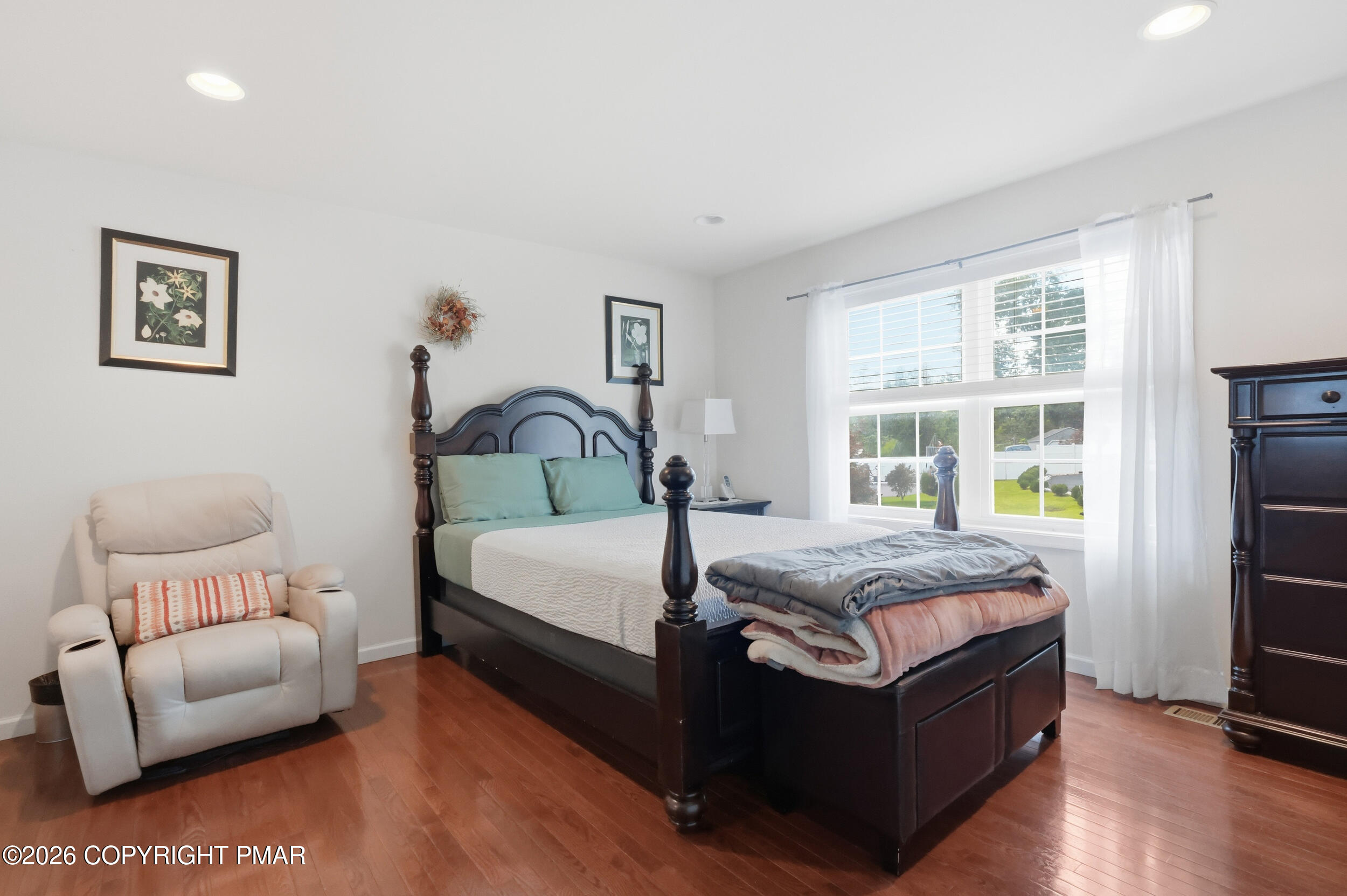 146 American Way Property Photo 16