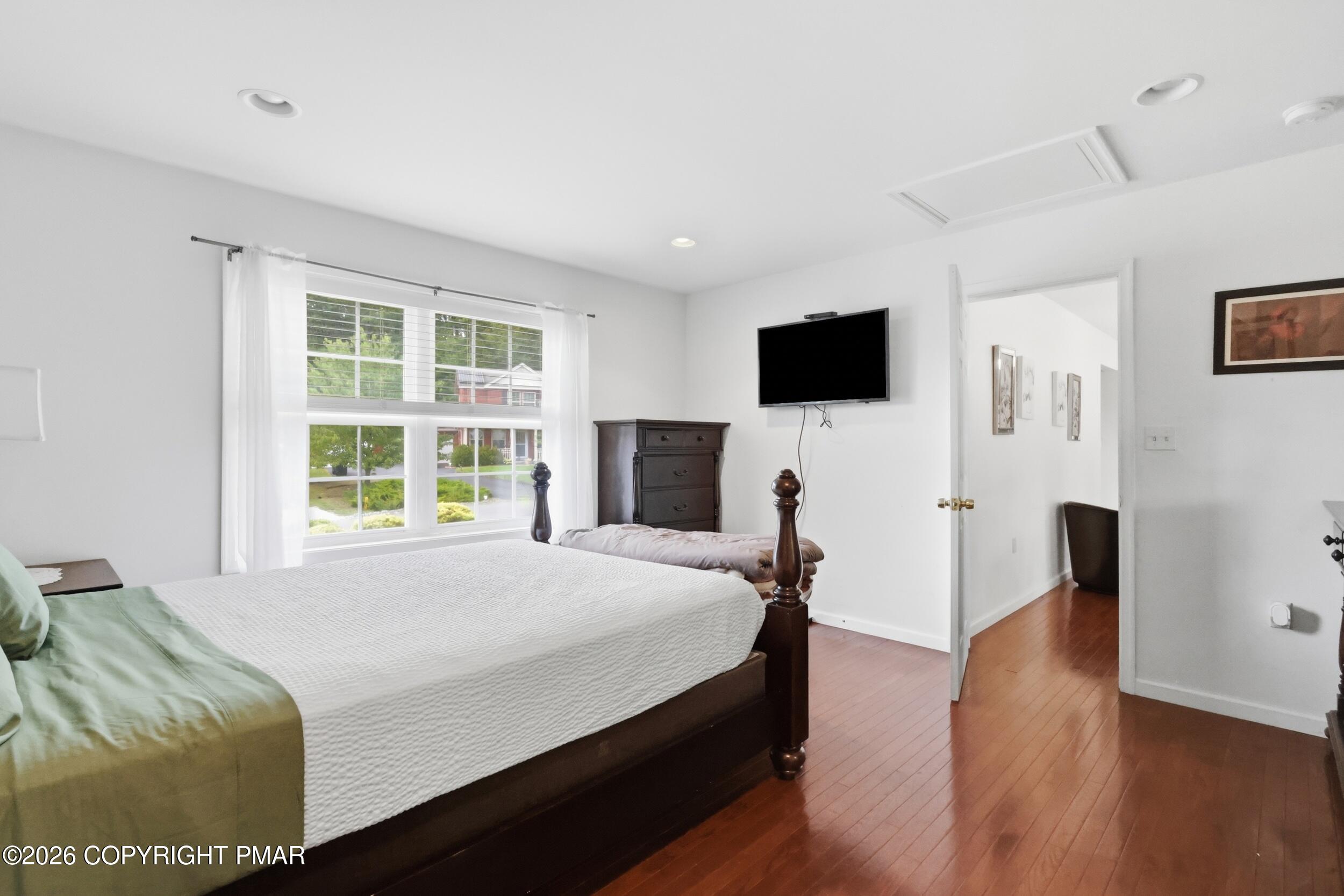 146 American Way Property Photo 17