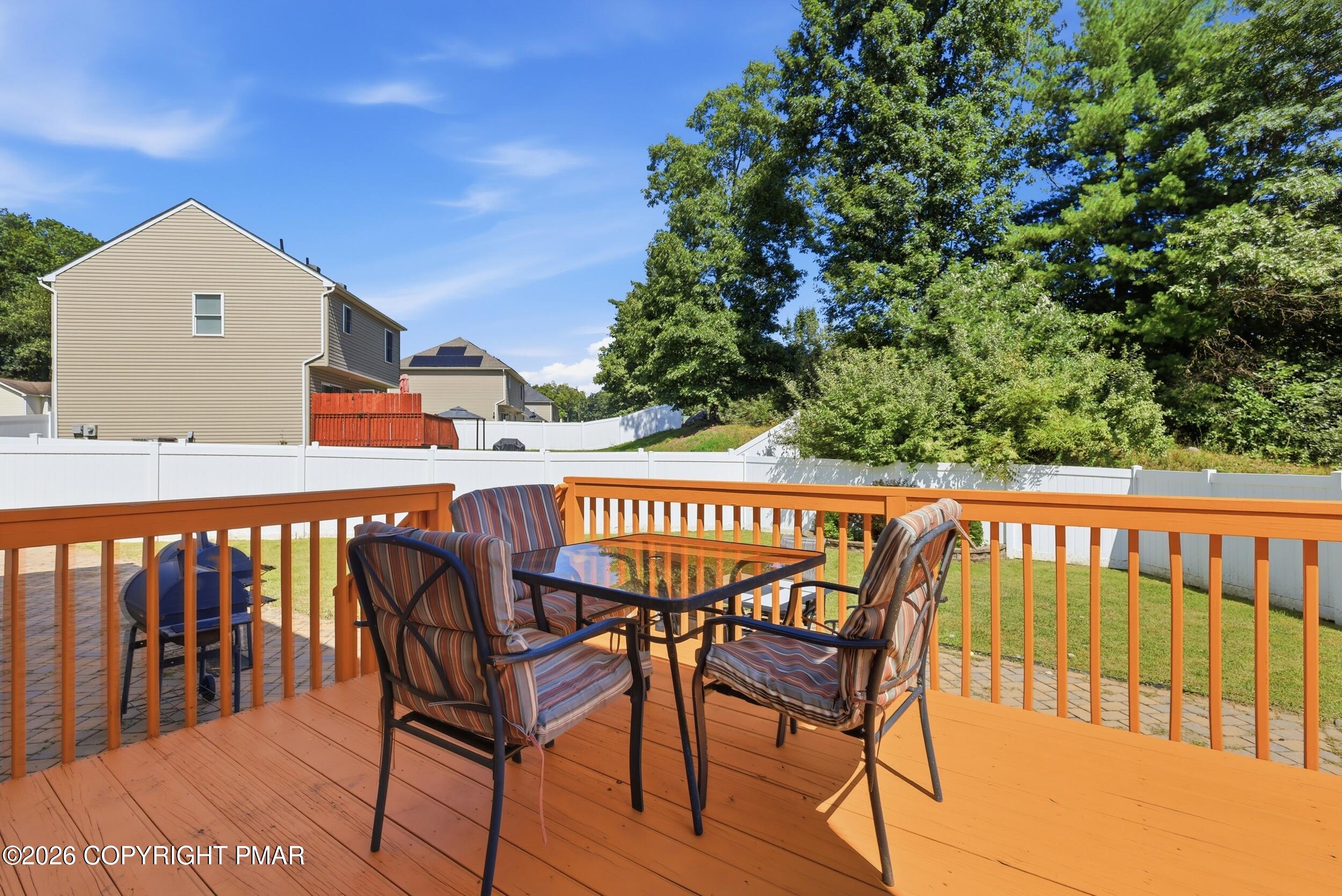 146 American Way Property Photo 40
