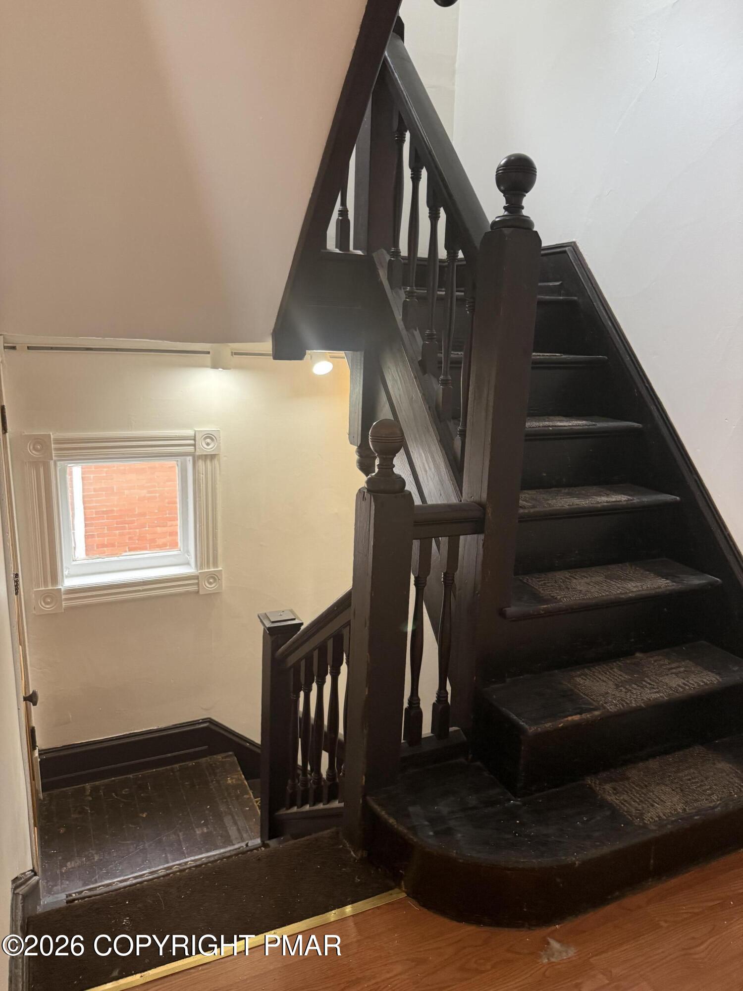 722 Scott Street B Property Photo 15