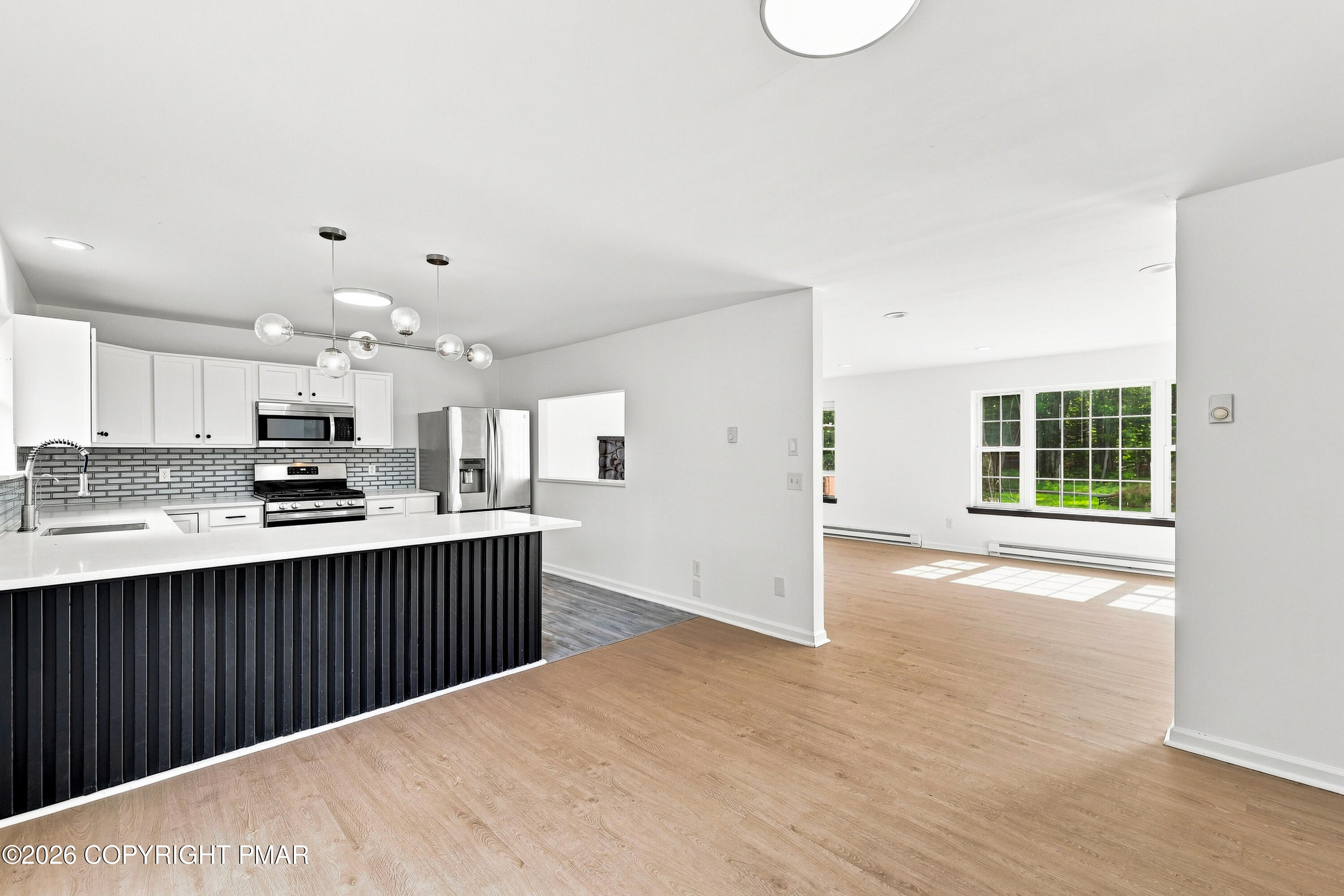 1123 Chickadee Drive Property Photo 9