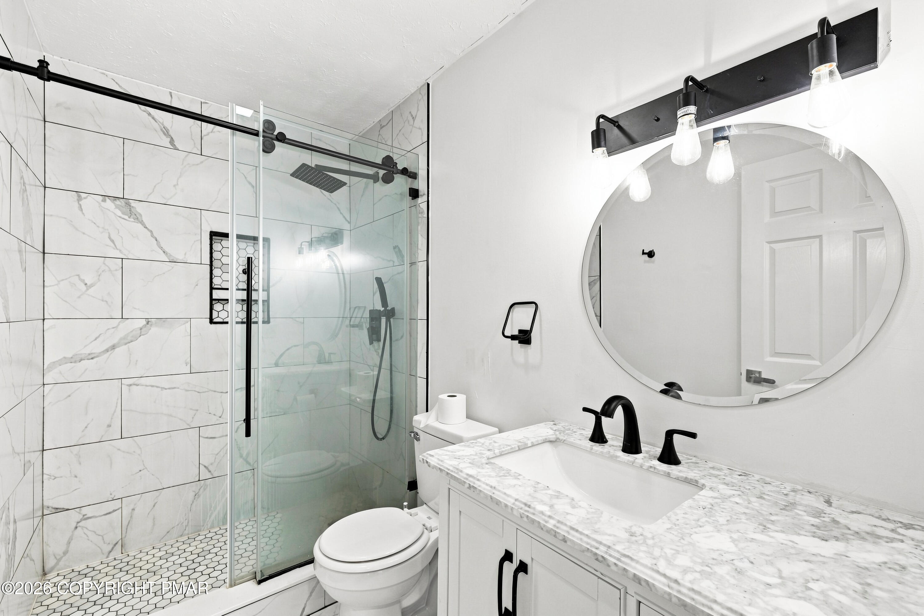 1123 Chickadee Drive Property Photo 24