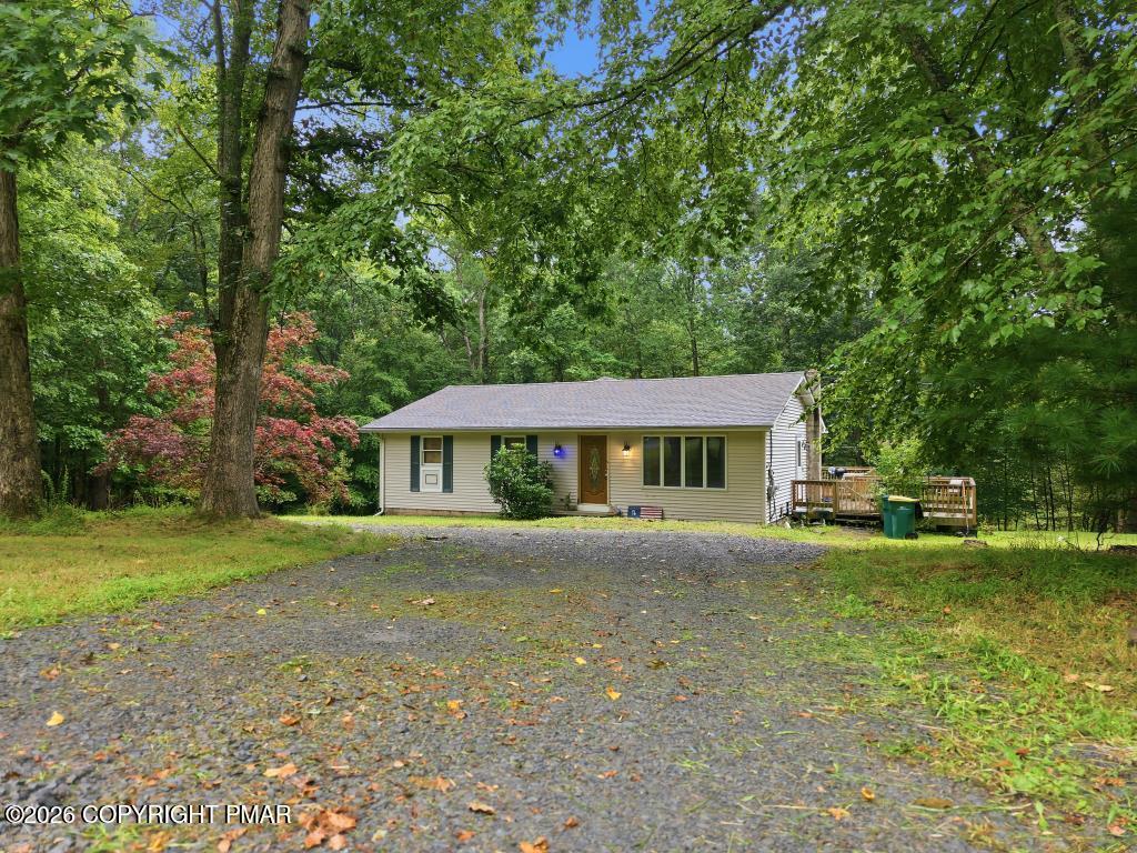 191 Hemlock Road Property Photo 1