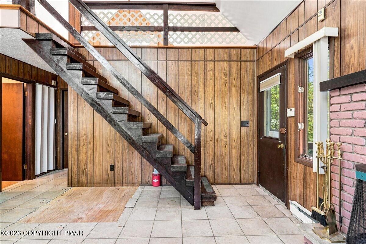 6520 Runnymeade Lane Property Photo 12