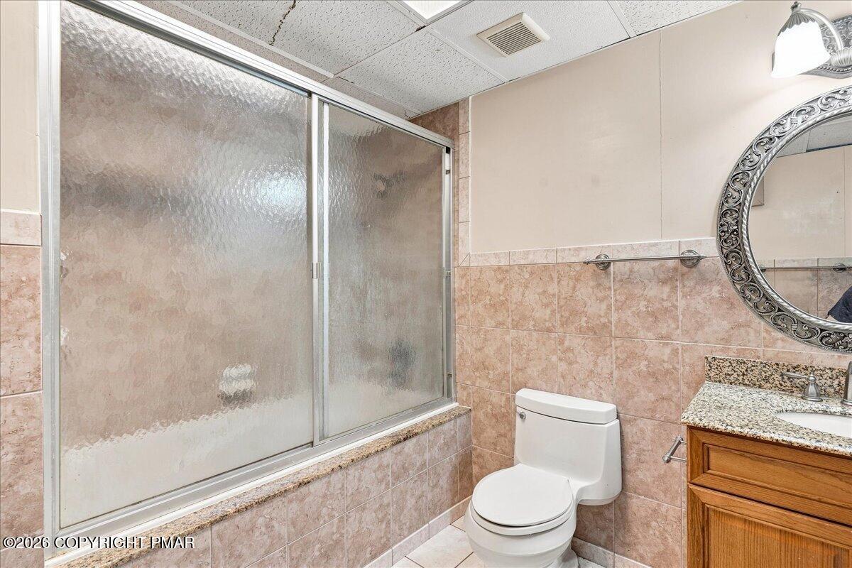 6520 Runnymeade Lane Property Photo 34