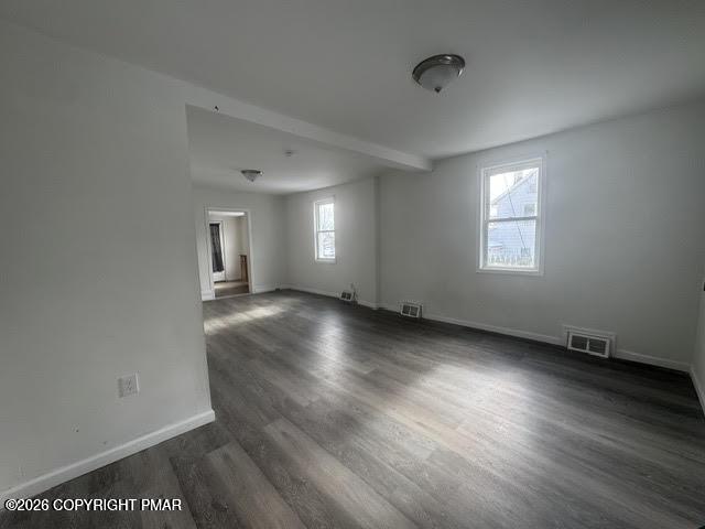 16 - 18 E Main Street Property Photo 3
