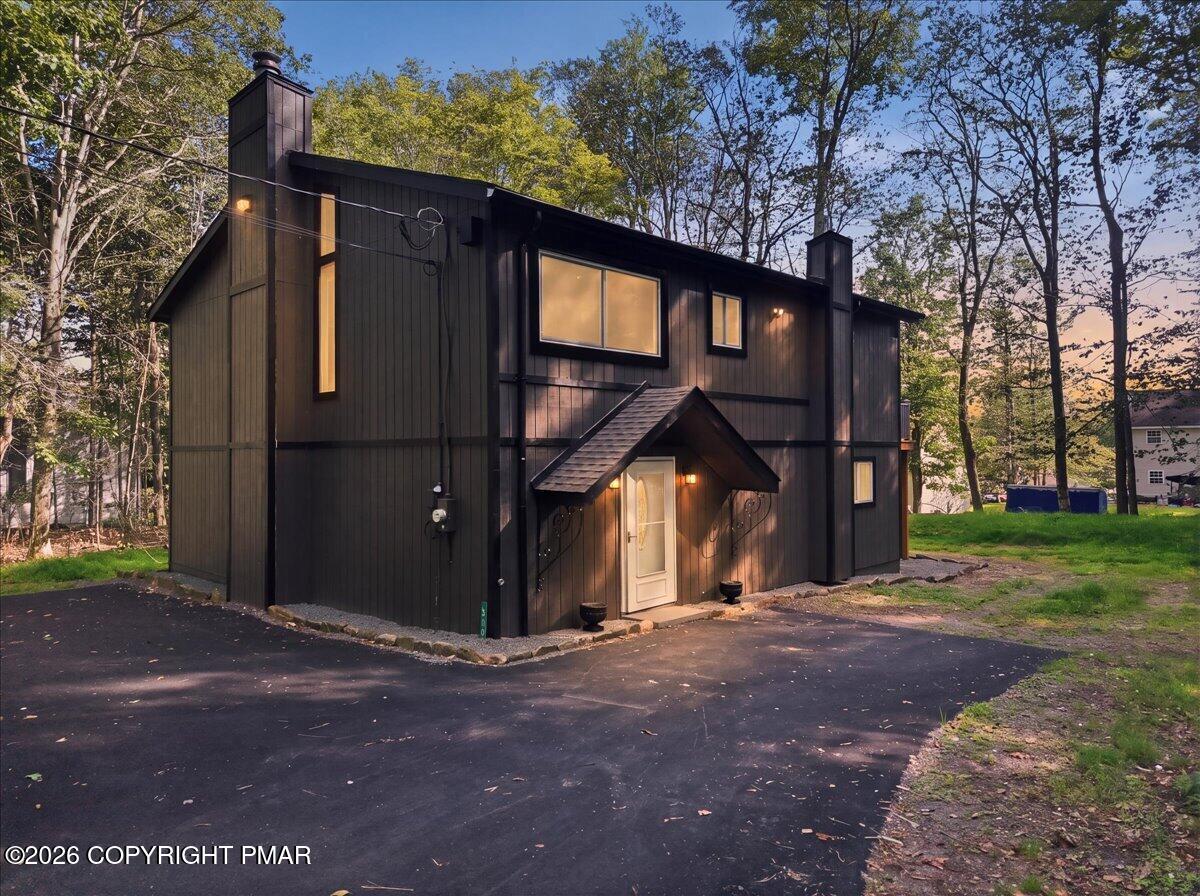 215 Dorset Road Property Photo 3