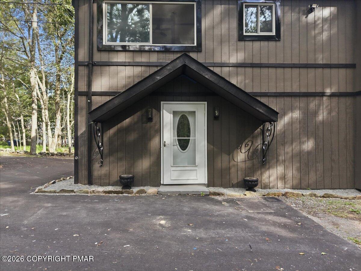 215 Dorset Road Property Photo 8