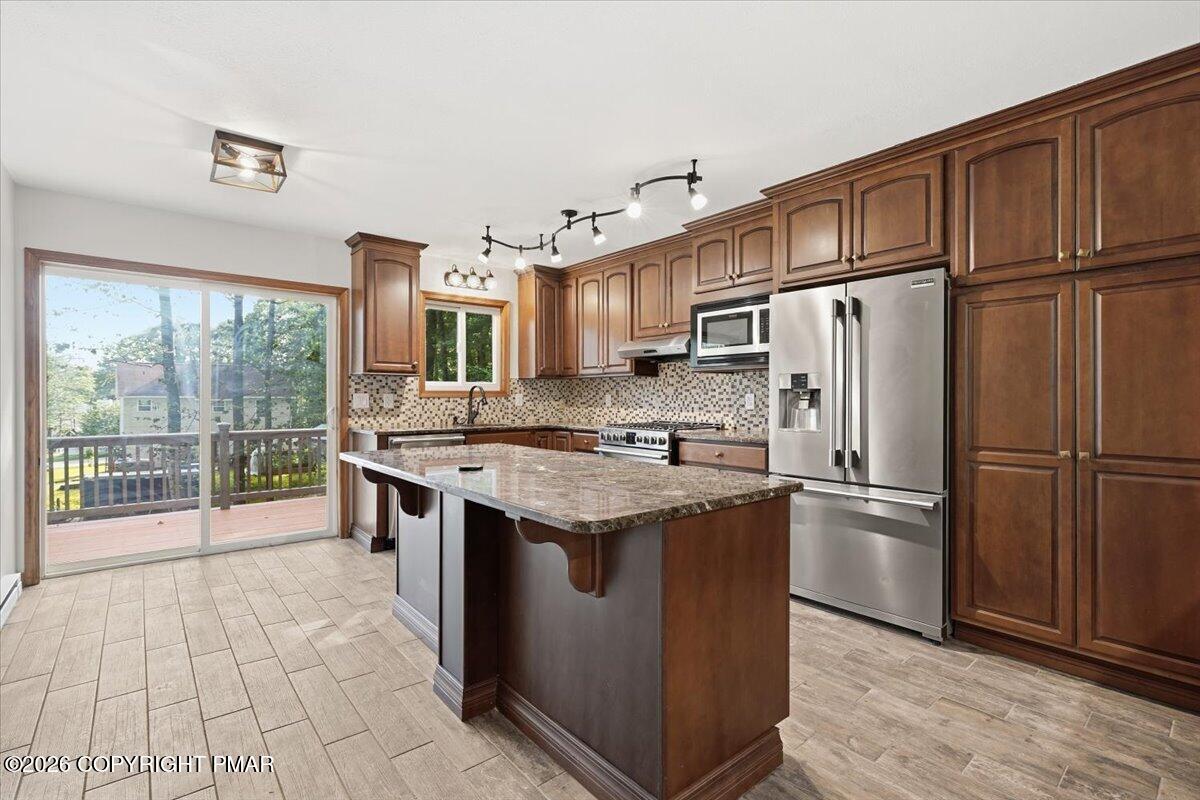 215 Dorset Road Property Photo 17