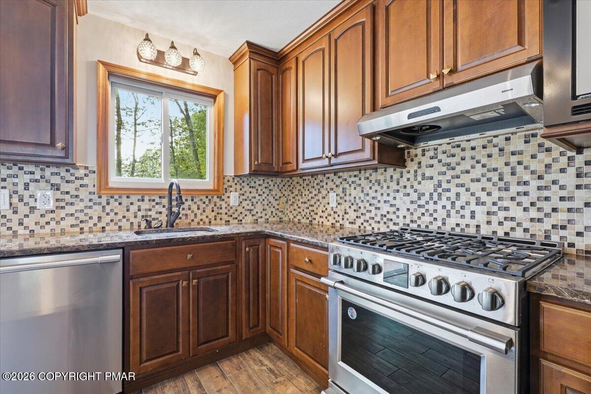 215 Dorset Road Property Photo 21