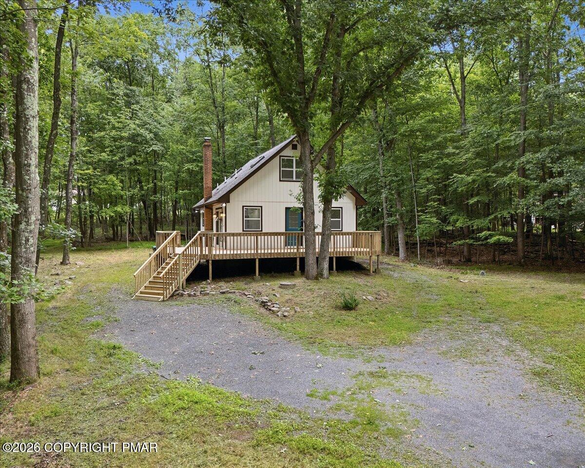 2569 Birch Hollow Drive Property Photo 2