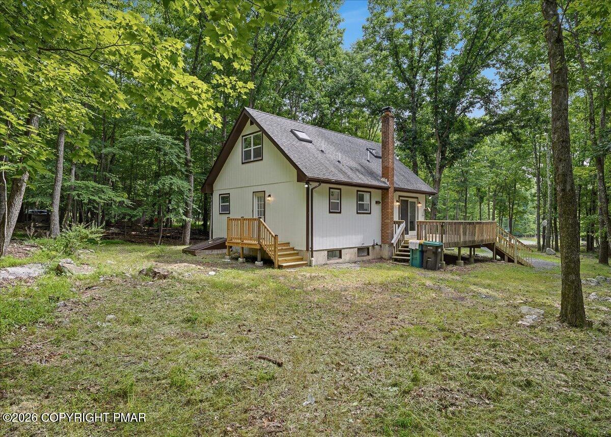 2569 Birch Hollow Drive Property Photo 6