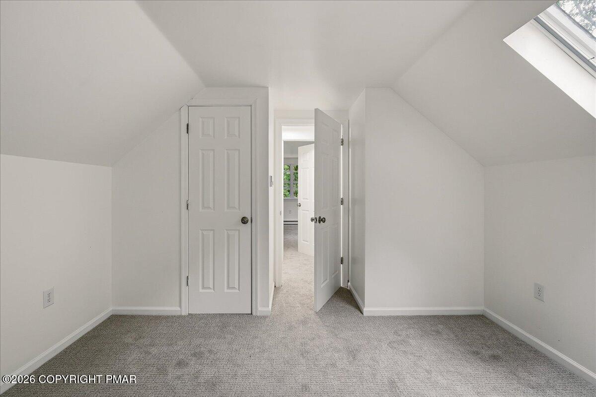 2569 Birch Hollow Drive Property Photo 25
