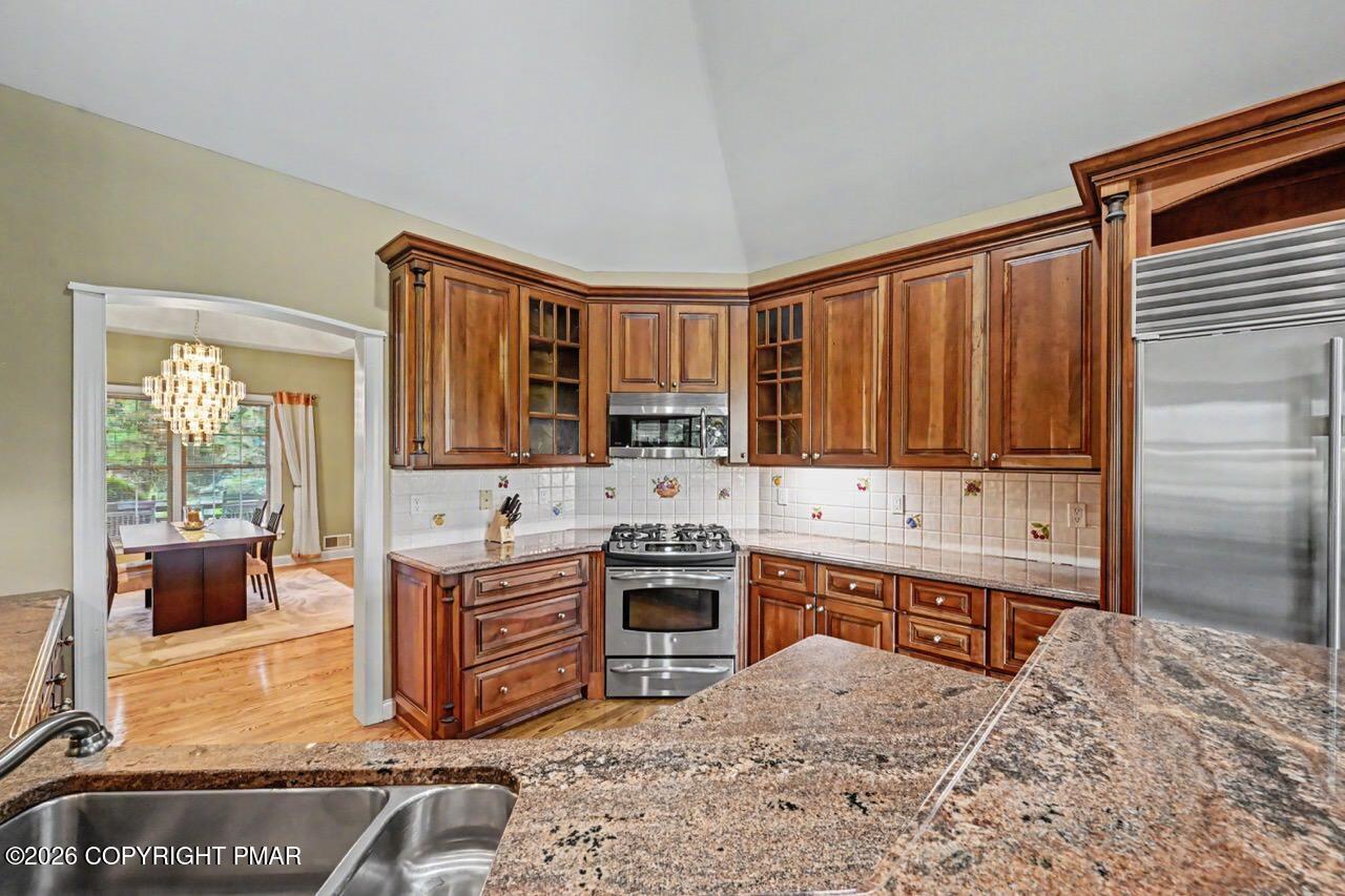 3 Redwood Lane Property Photo 40