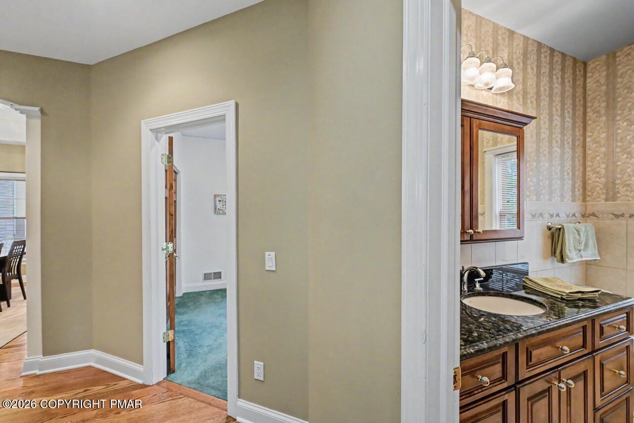 3 Redwood Lane Property Photo 66
