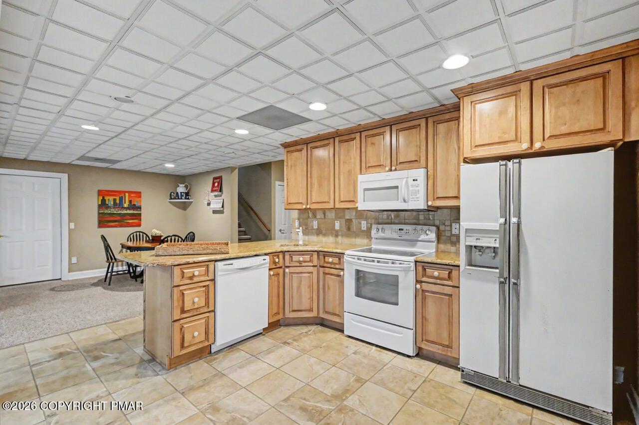 3 Redwood Lane Property Photo 86