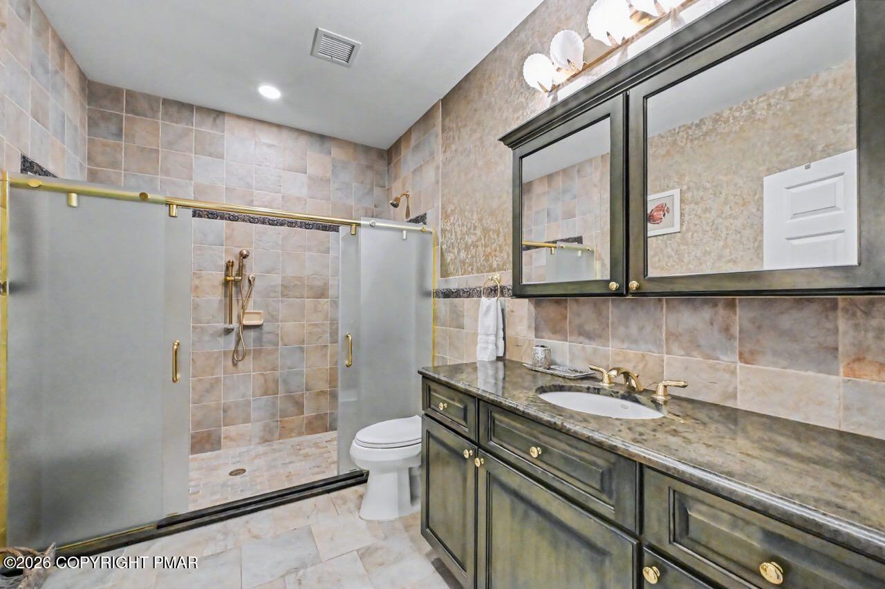 3 Redwood Lane Property Photo 91