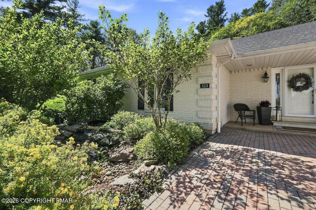 123 Meadow Road Property Photo 42
