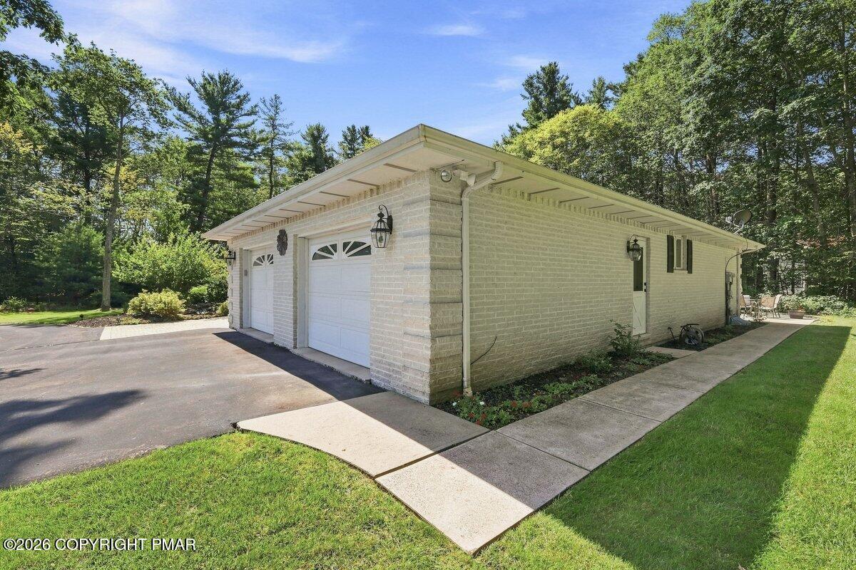 123 Meadow Road Property Photo 46