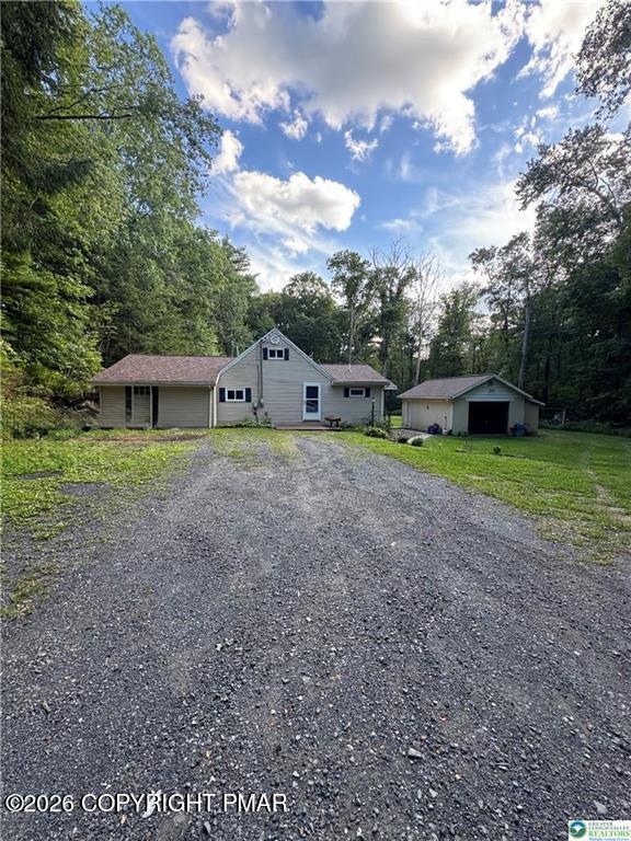 134 Bear Road Property Photo 6