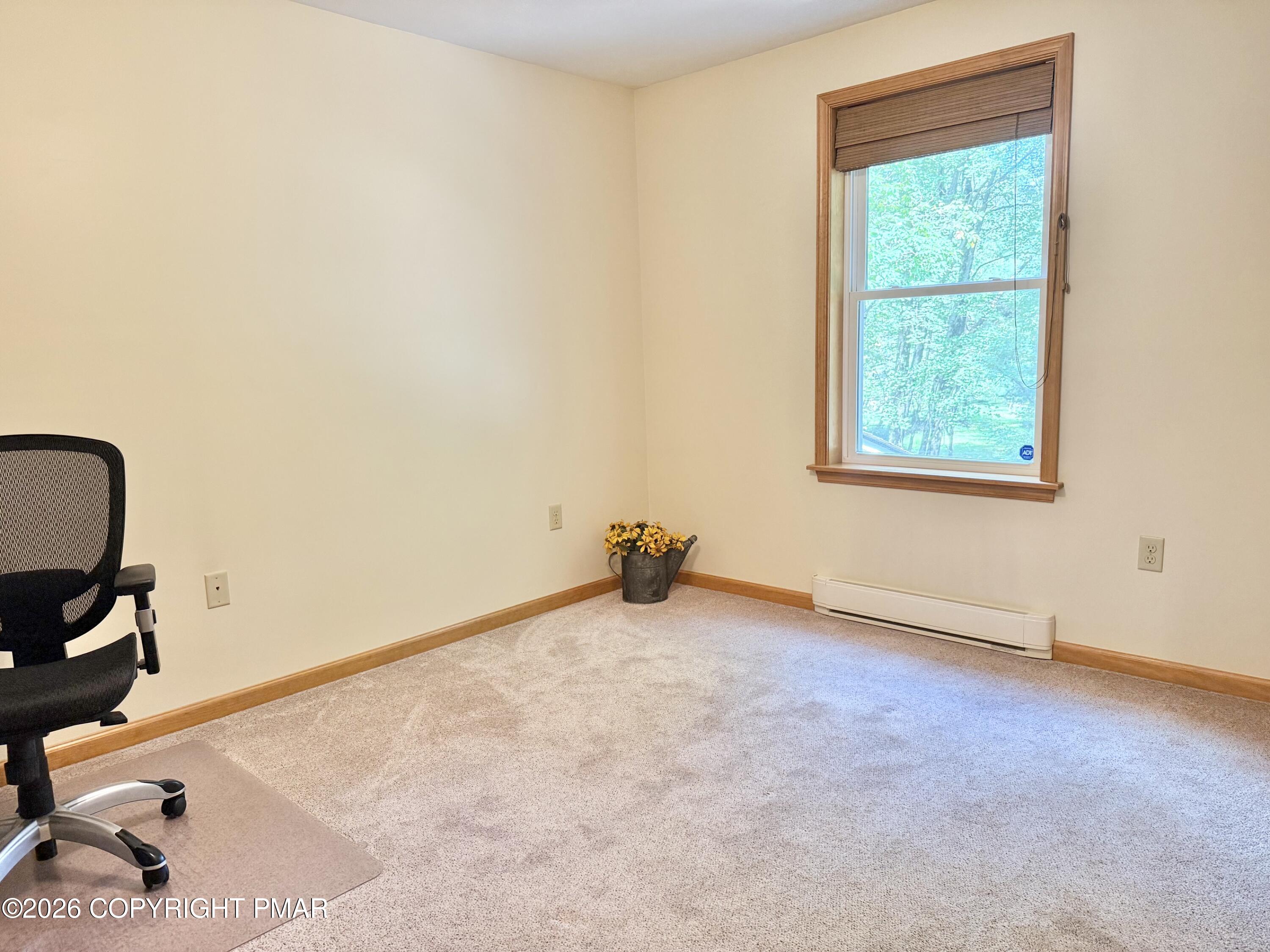 48 Keats Lane Property Photo 22