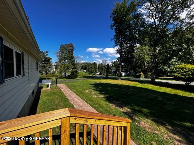 203 Center Road Property Photo 5