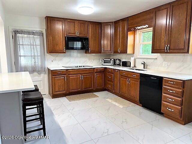 203 Center Road Property Photo 6