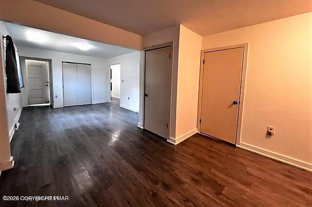203 Center Road Property Photo 32