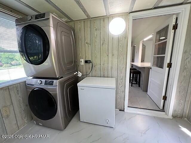 203 Center Road Property Photo 65