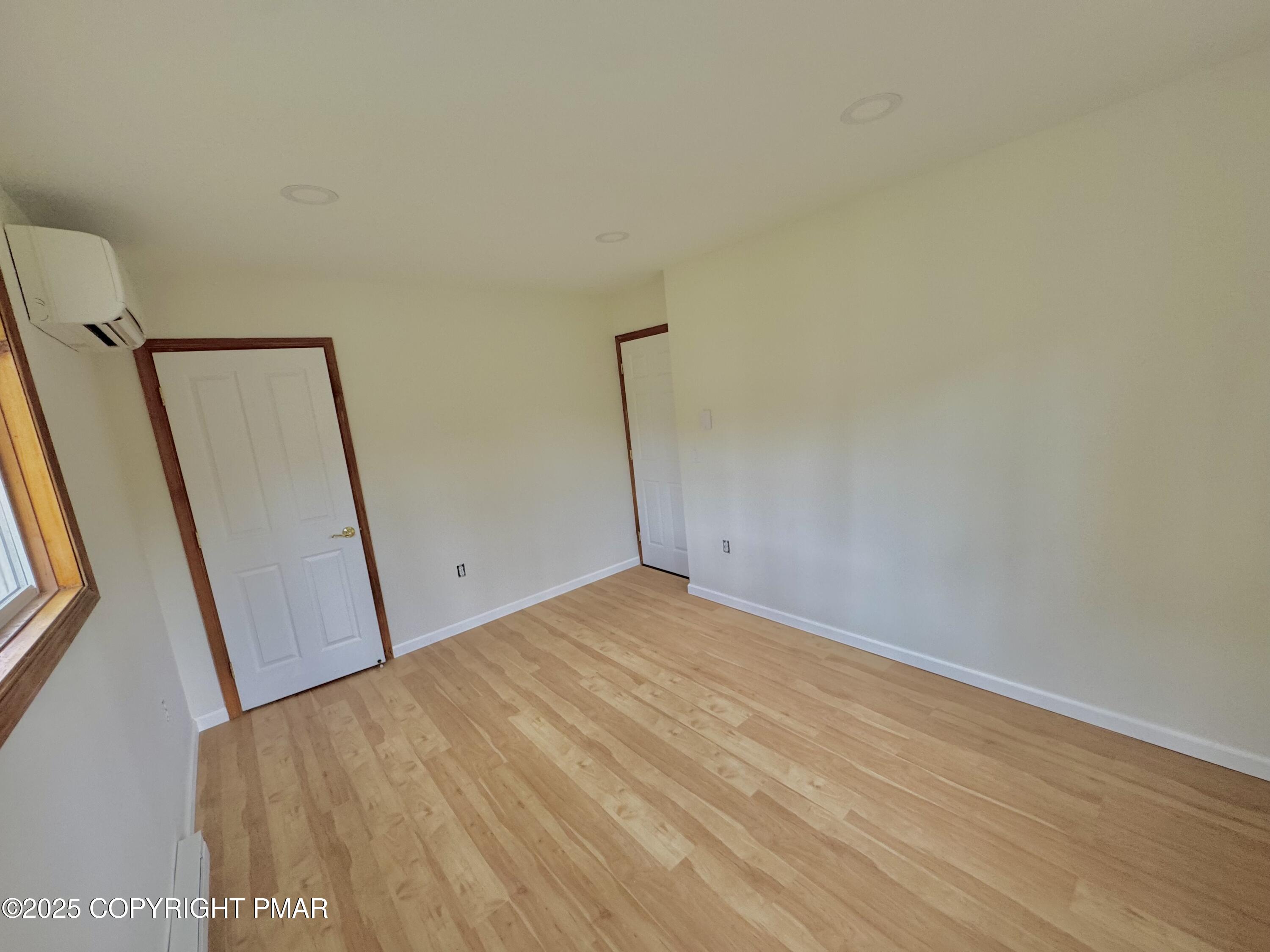 7067 Vista Drive Property Photo 16