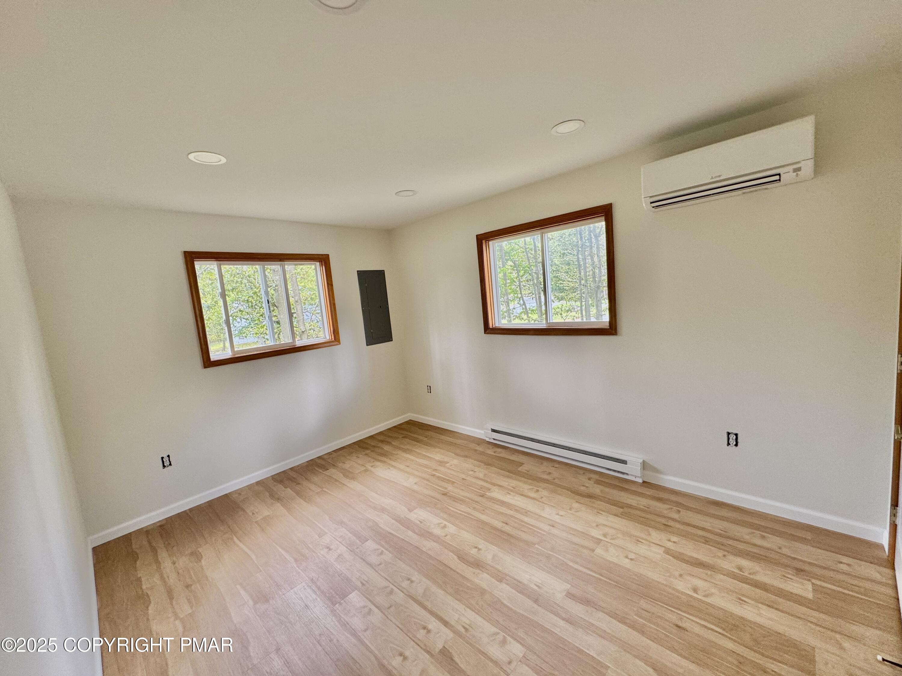 7067 Vista Drive Property Photo 18