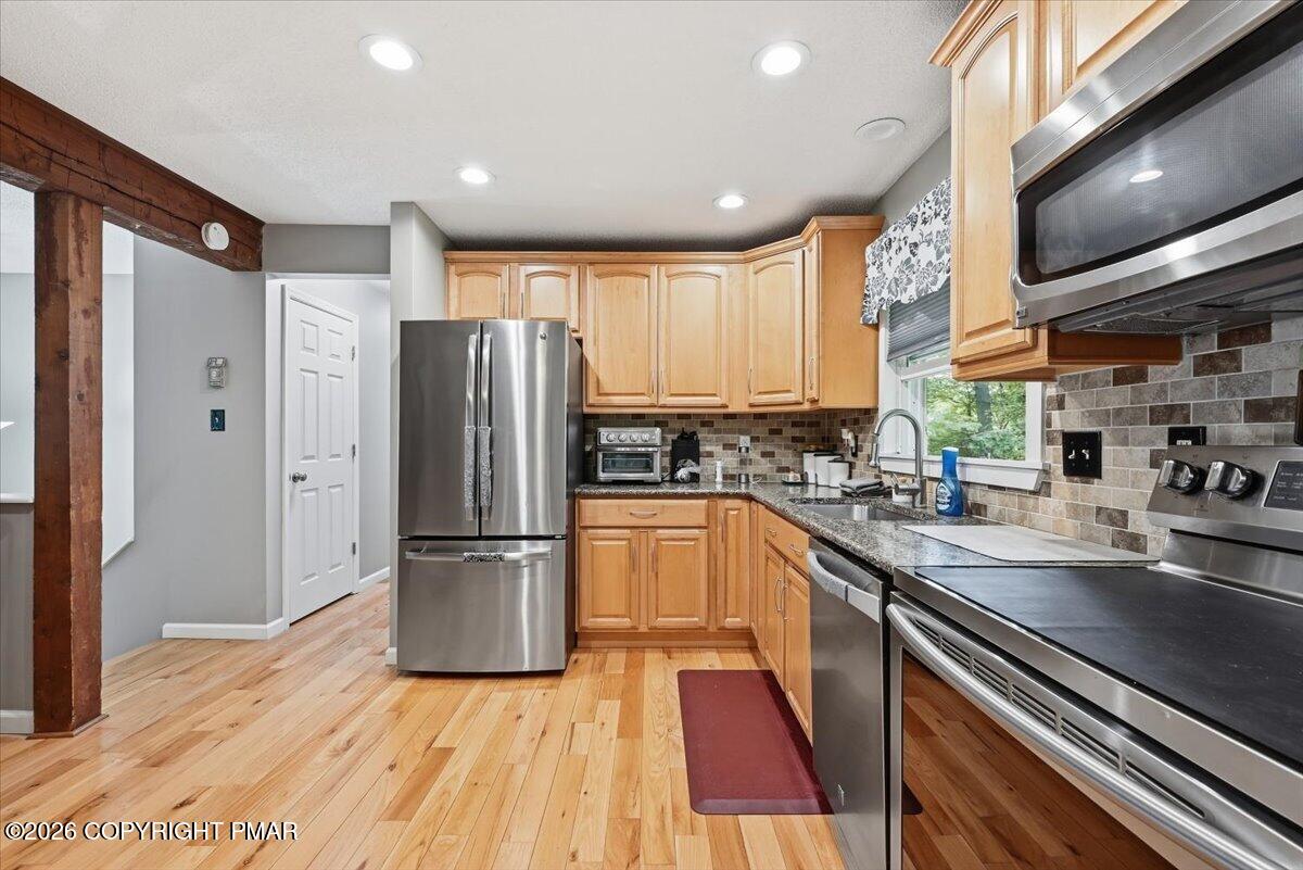 103 Water View Drive Property Photo 27