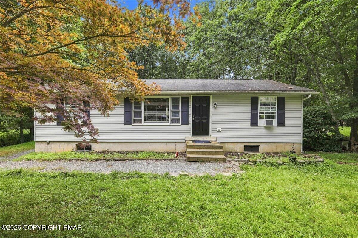 8867 Kings Way Property Photo 2