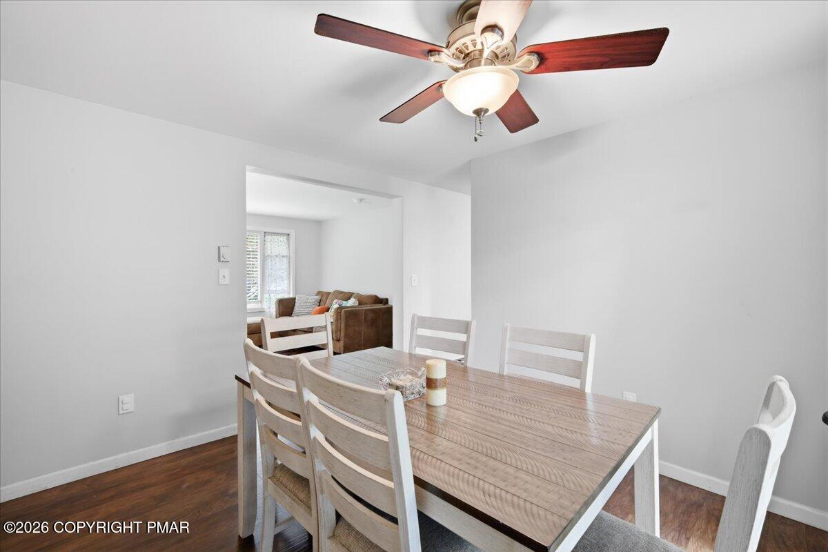8867 Kings Way Property Photo 12