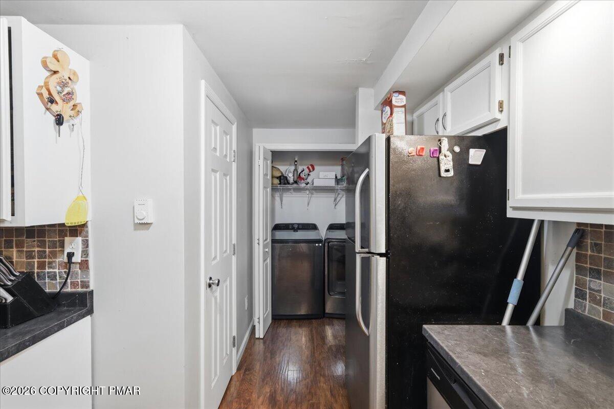 8867 Kings Way Property Photo 17